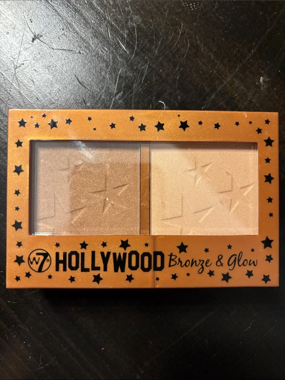 W7 Hollywood Bronze & Glow - Warm Bronze and Champagne Highlighter Duo